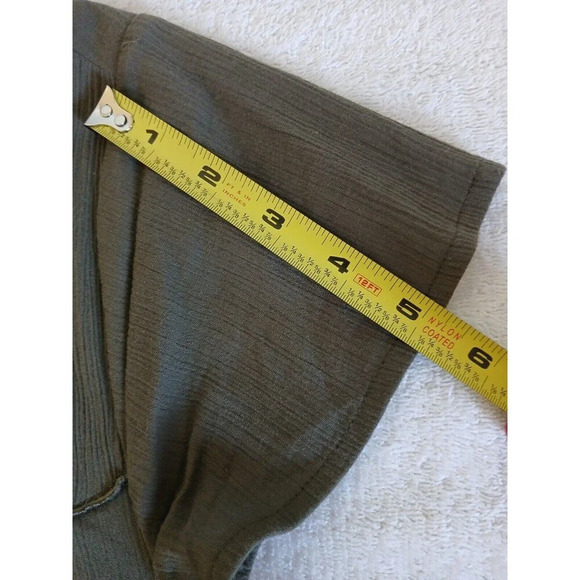 CJ Banks Blouse Womens 1X Top Short Sleeve Green Olive Scoop Neck - Picture 11 of 13